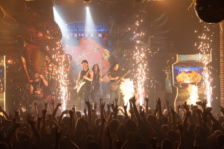 DragonForce u Tvornici kulture