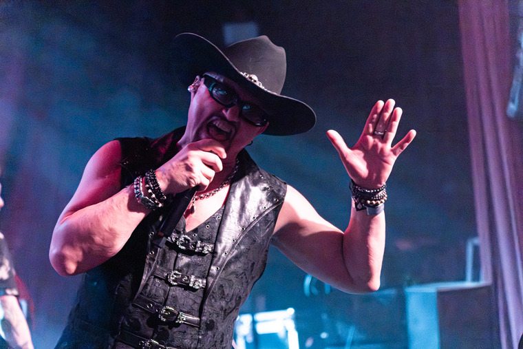 Geoff Tate iliti Kako je to čuti najpoznatije čube metala (a ne ih samo vidjeti)?