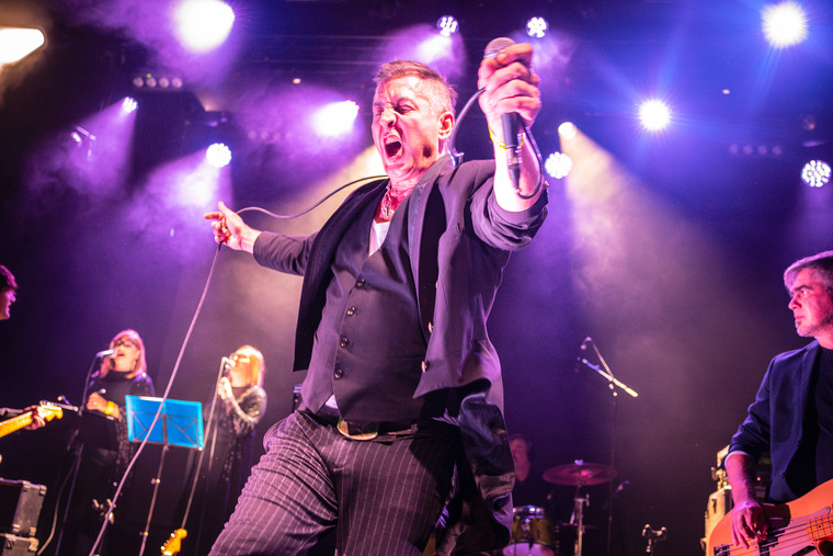 Elemental, Let 3, Jonathan i nova scena: AJMO! projekt dovodi osam koncerata u zabočki Regenerator