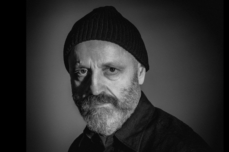 Mile Kekin se uozbiljio: Nakon viralne zaje...zezancije, stiže „Neispravni vokalist“