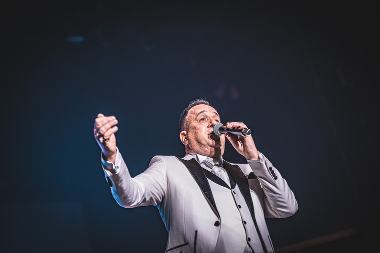 Belanove B strane svirat će još jednu večer u Saxu!