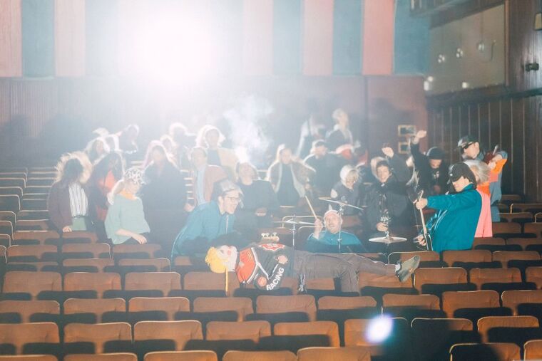 Hardcore autsajderi Suplexx objavljuju debitantski album i kreću na turneju