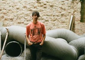 ZEZ u KSET dovodi Sun Araw