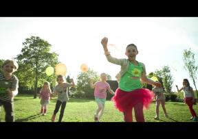 Producent svojim novim singlom vraća osmijeh na lica