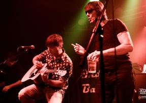 Psihomodo pop Unpljugd: Premda ištekana, Ramona je mala i nabrijana