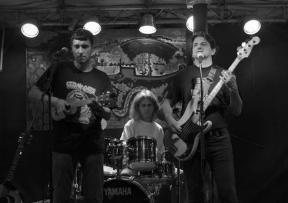 Ti mora da se šališ - poručuju dečki iz Hakuna Matata