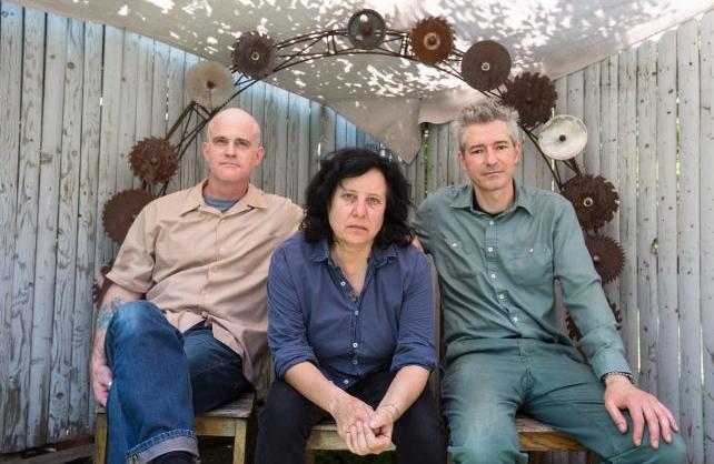 Indie emo naočale koncert: E (Boston, SAD)