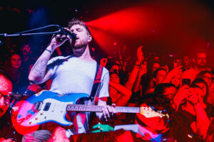 Two Feet hipnotizirali Tvornicu